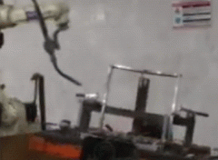 支架焊接機(jī)器人工作站H型布局如何提高焊接效率，附案例！